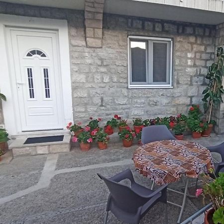 Apartments Todorovic Tivat Exterior photo